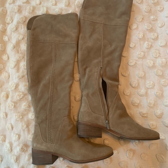 vince camuto kochelda over the knee boot